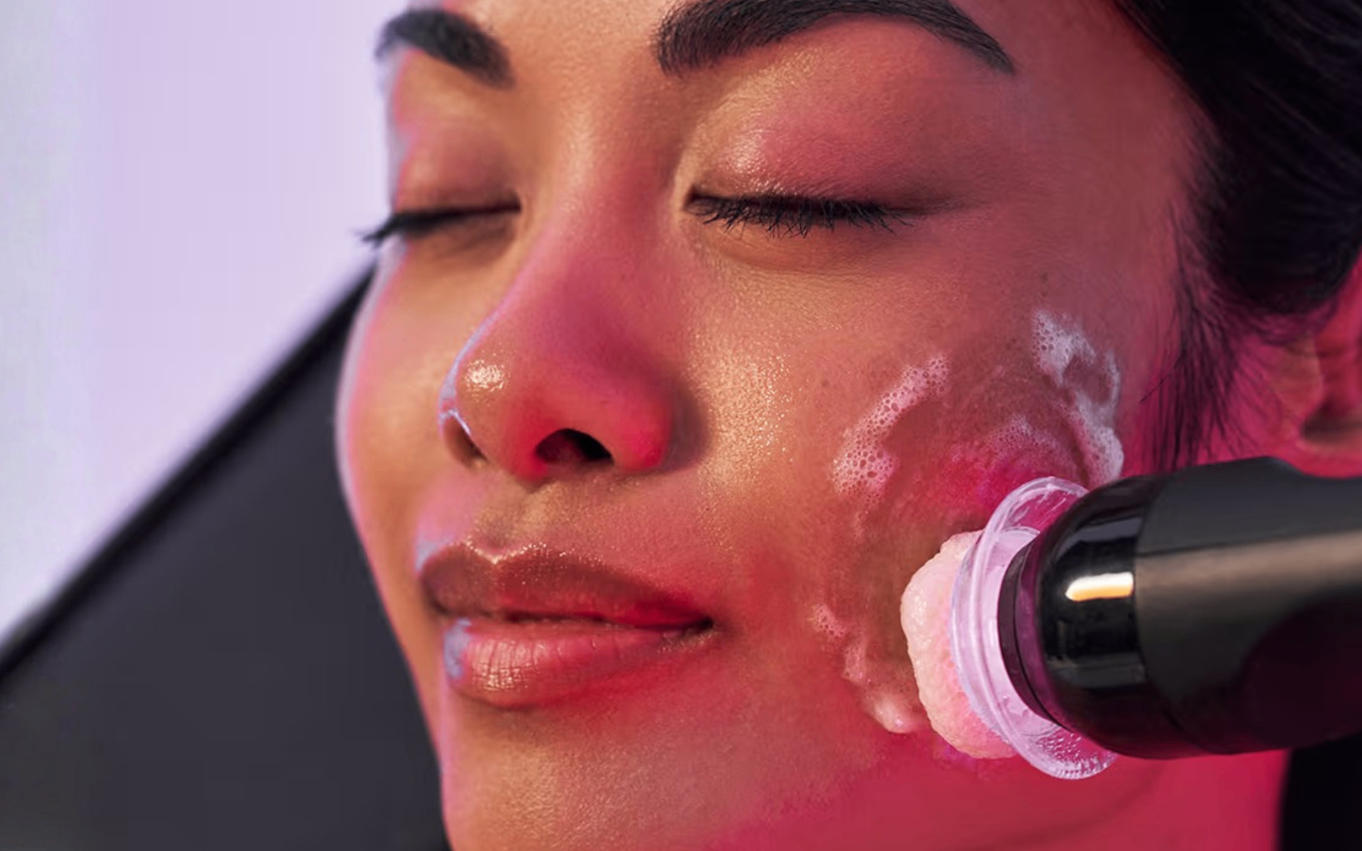 GLO2 3-in-1 Super Medifacial